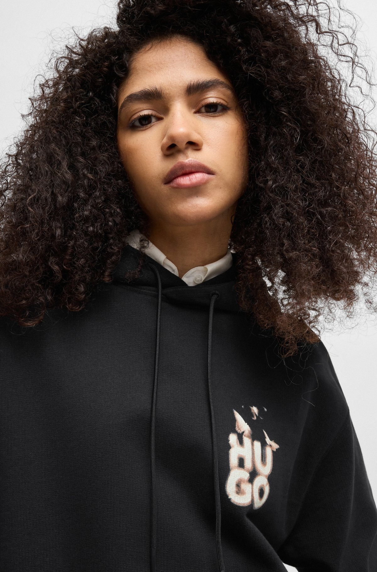 RELAXED-FIT HOODIE IN FRENCH TERRY WITH SEASONAL ARTWORK - 5