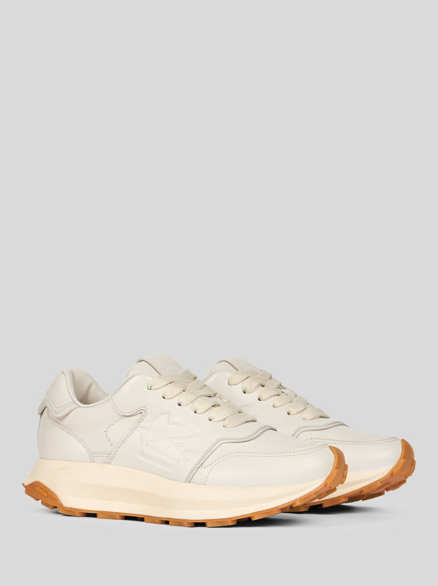 RUNNING SNEAKERS WITH PEGASO - 3