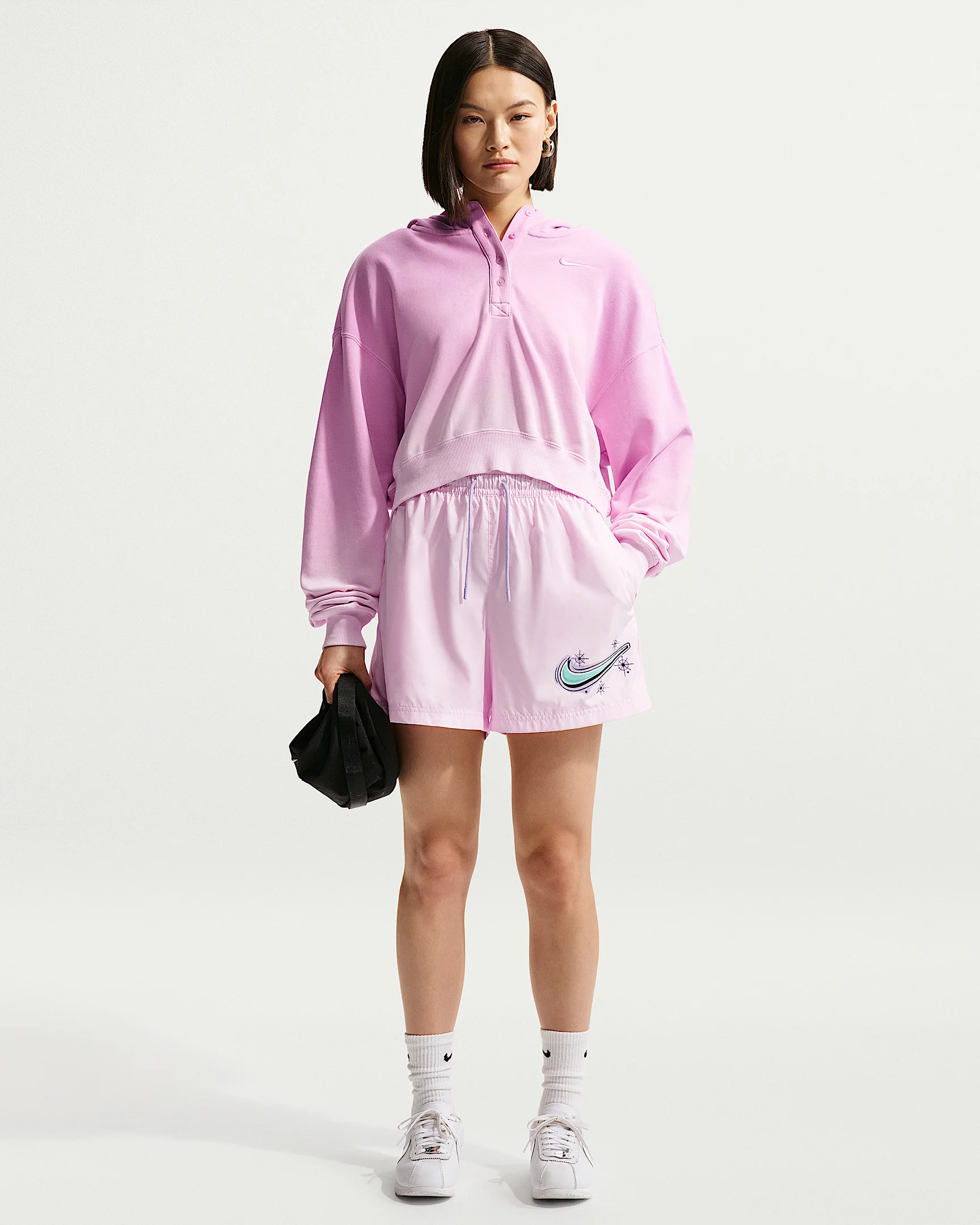 Nike Sportswear Essentials Women's Mid-Rise Woven Shorts - 1