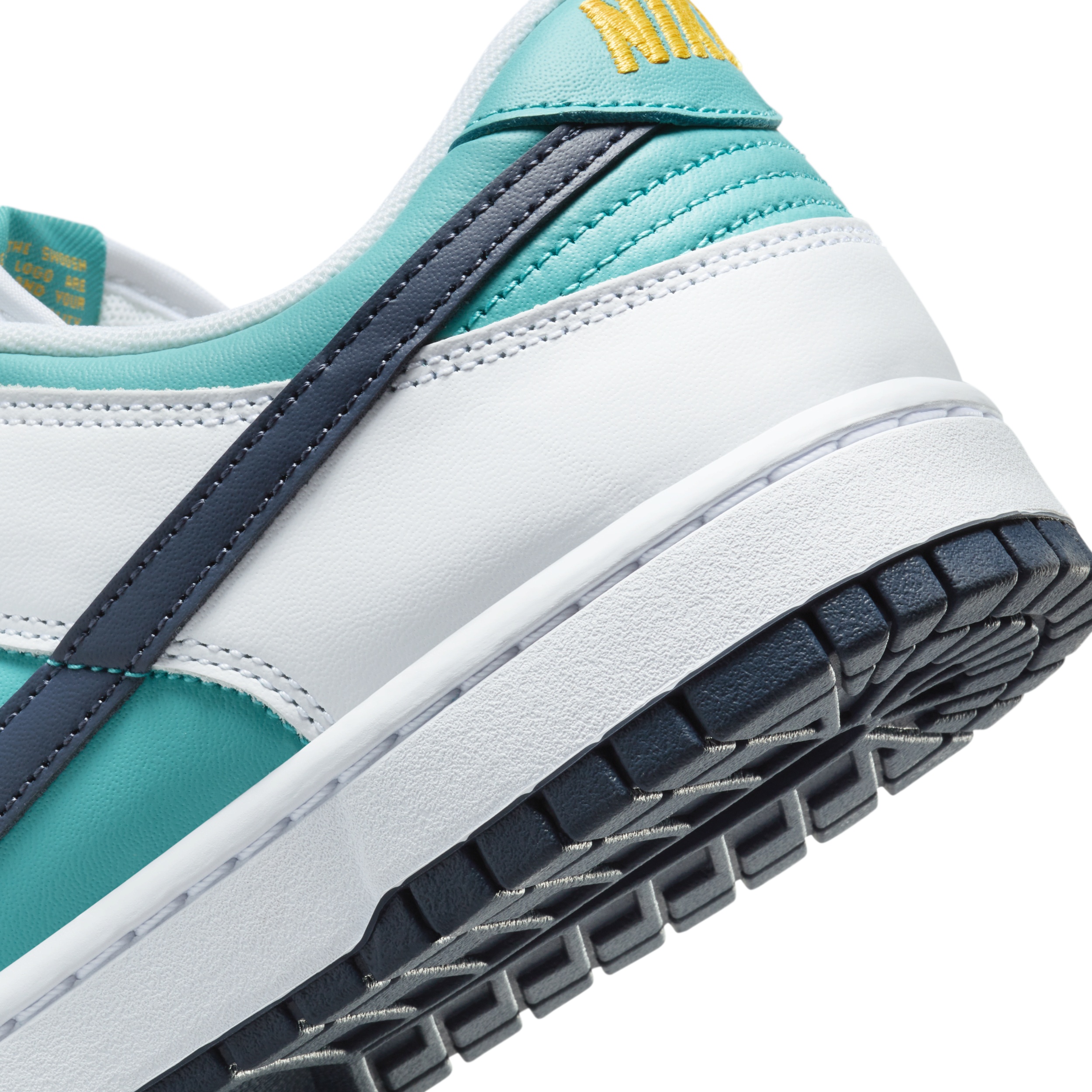 Nike Dunk Low Retro Men's Shoes - 8