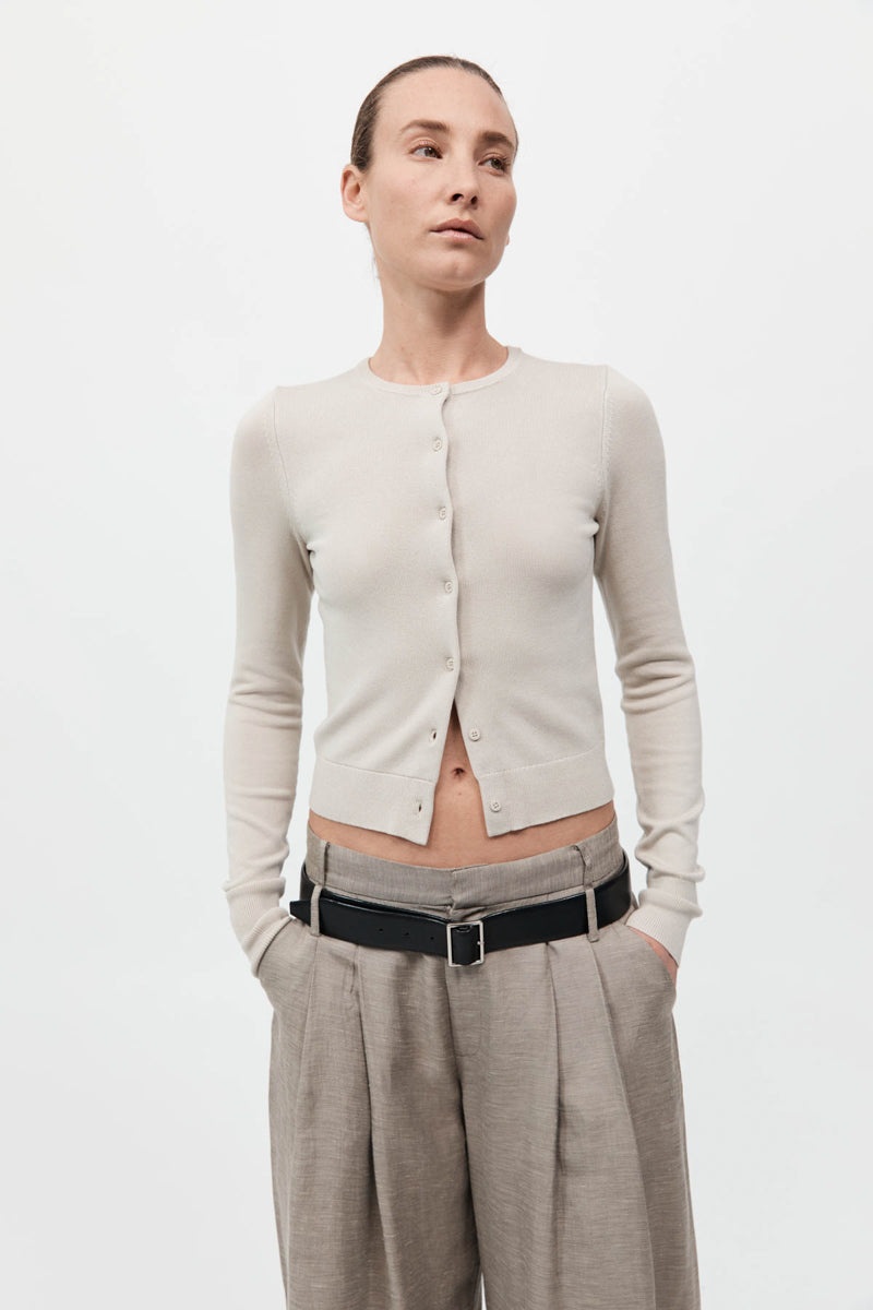 Classic Cardigan - Creme - 4