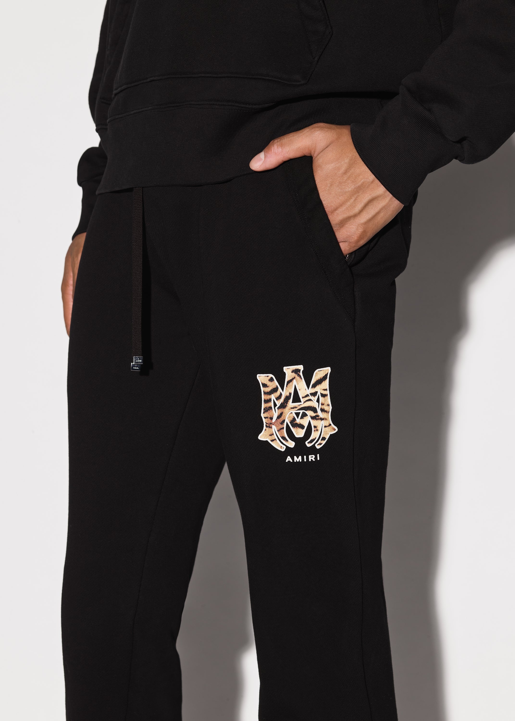 LUNAR NEW YEAR M.A. SWEATPANTS - 4