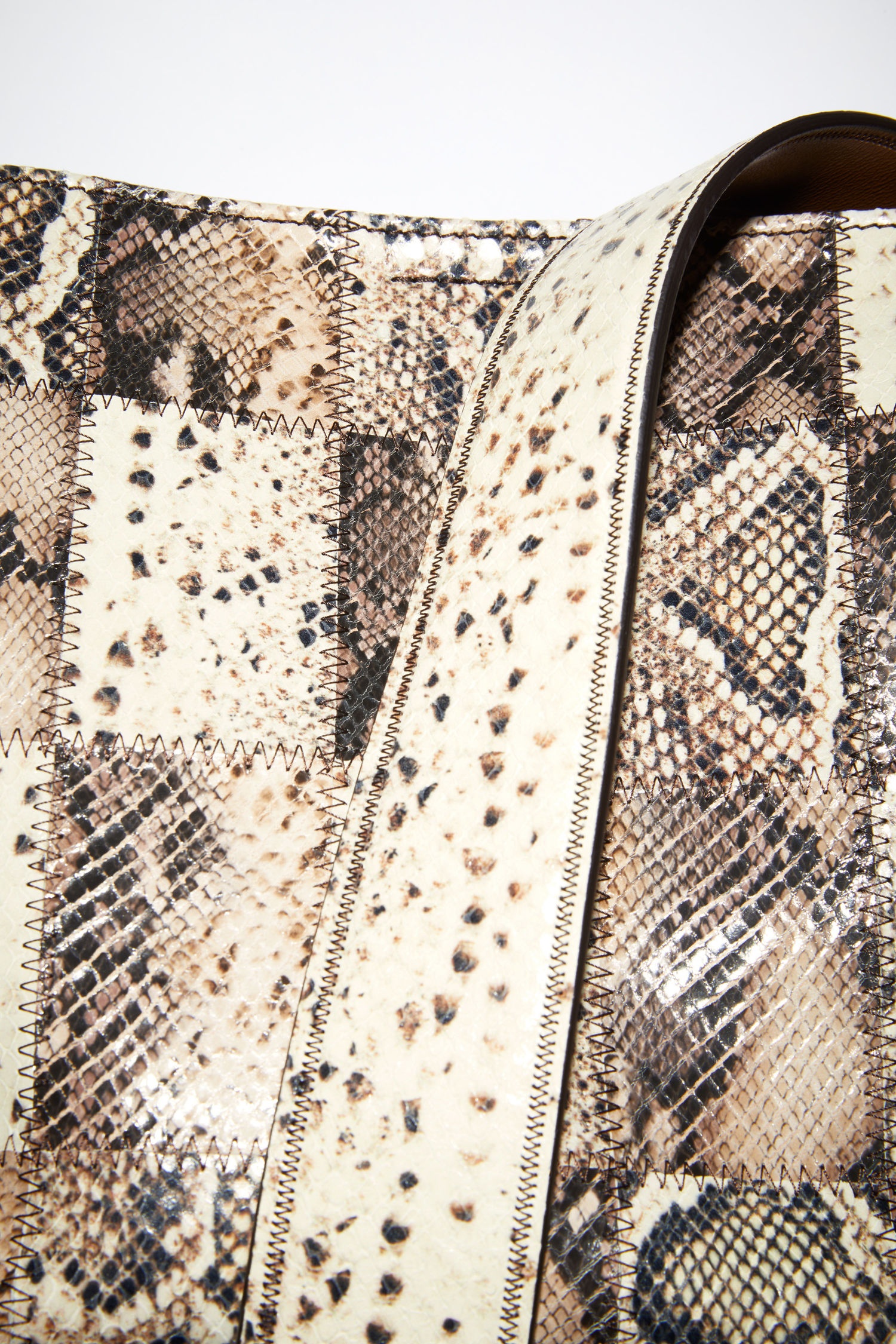 Mini shoulder bag - Beige/black - 9