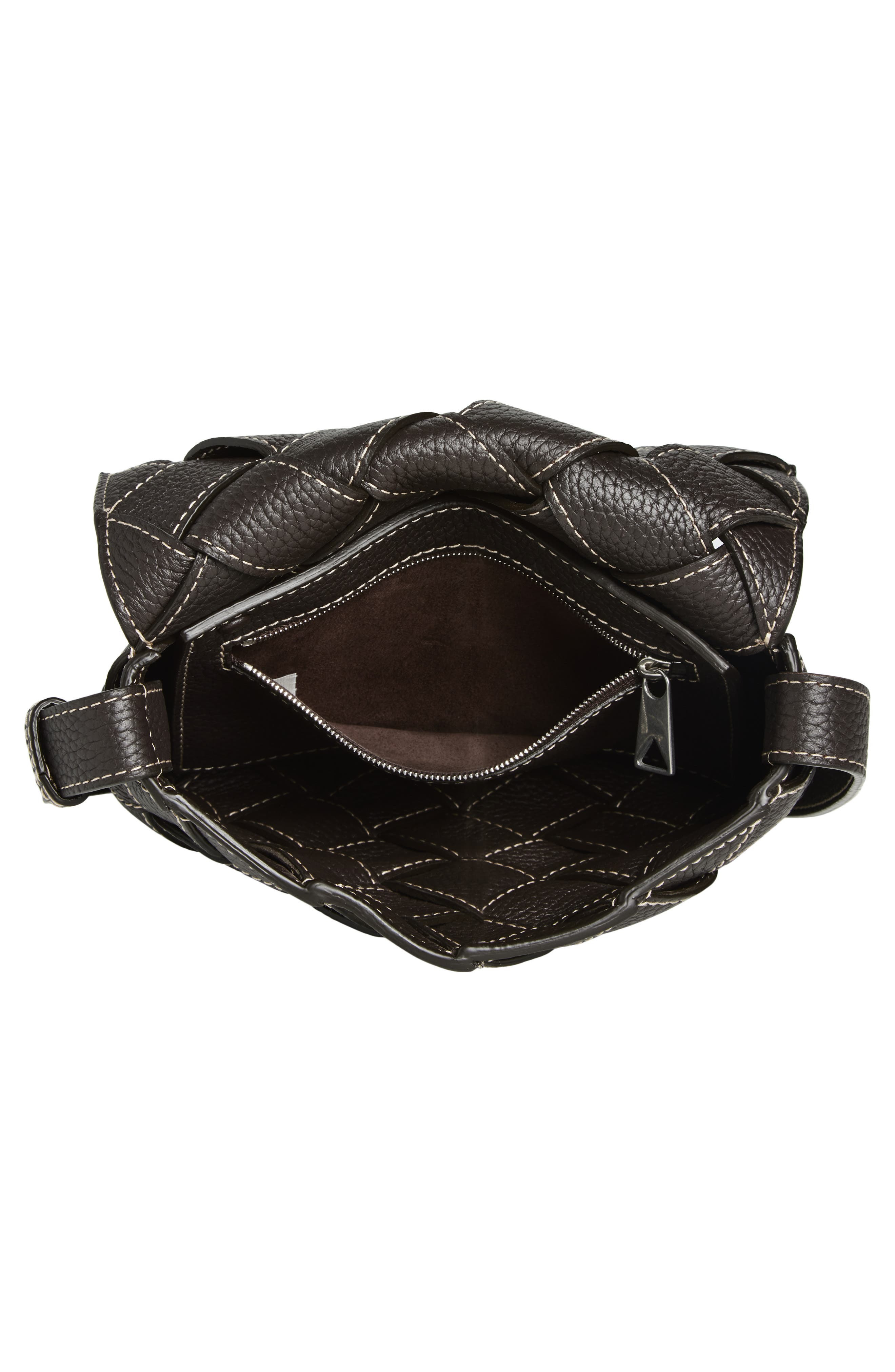 Bottega Veneta Topstitched Intreccciato Leather Messenger Bag in 2314 Fondant-Natural-Silver at Nord - 5