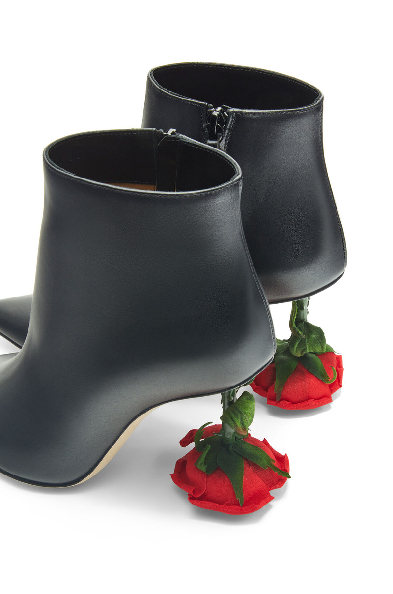 Rose heel boot in calfskin 4