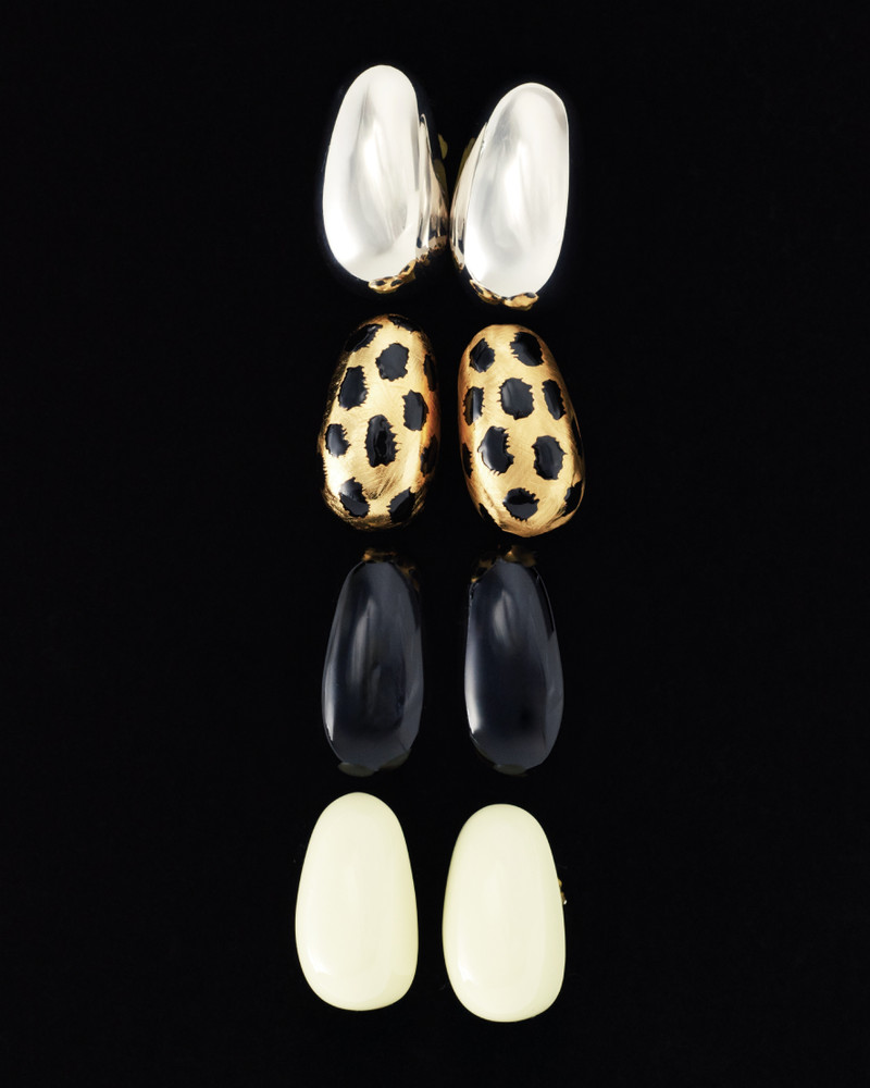 The Curvo earrings 6