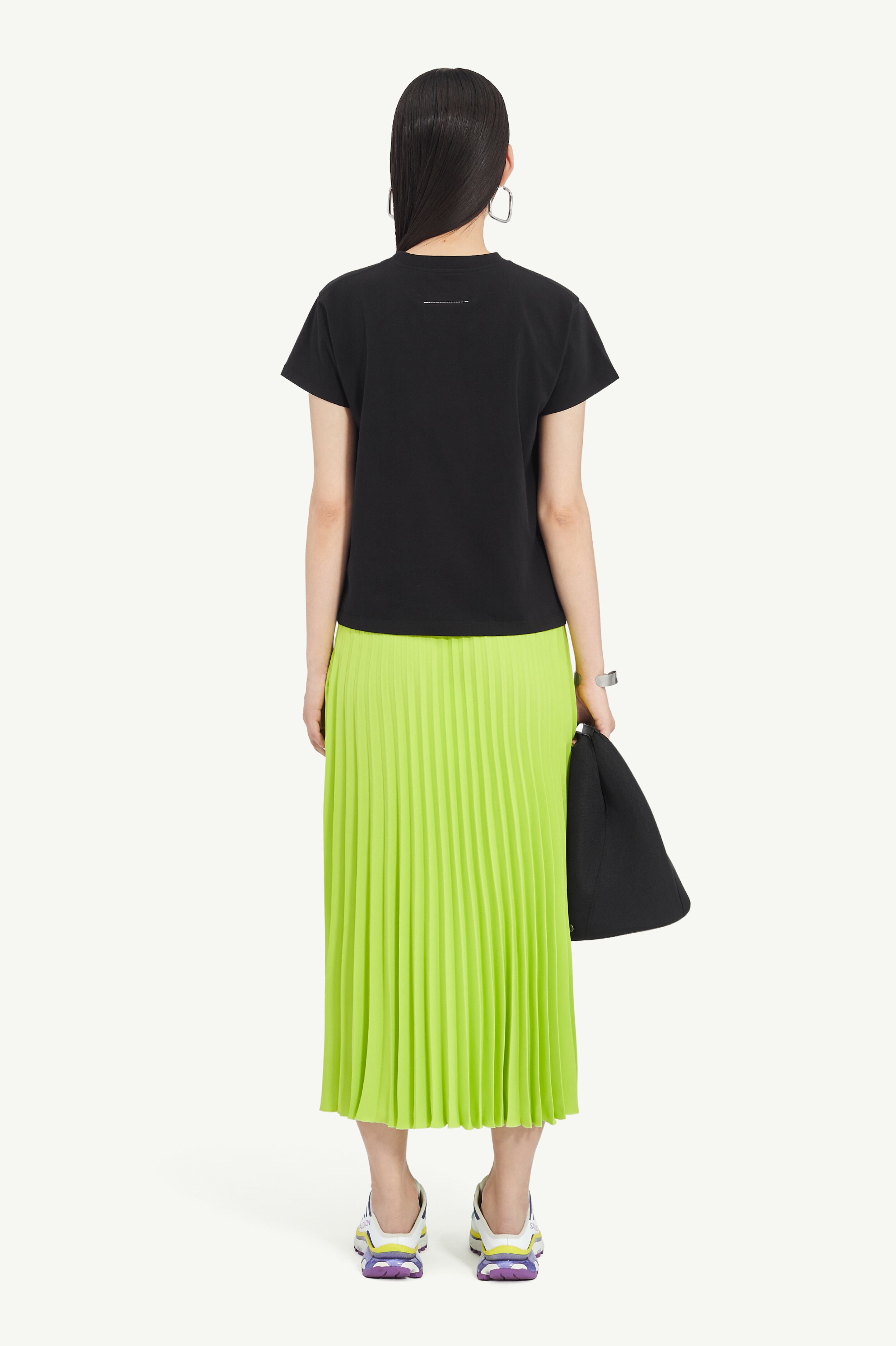 Cropped T-Shirt - 4