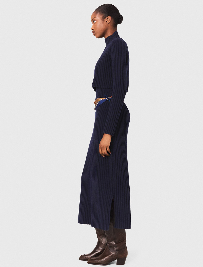 Knit maxi dress with removable sweater 3