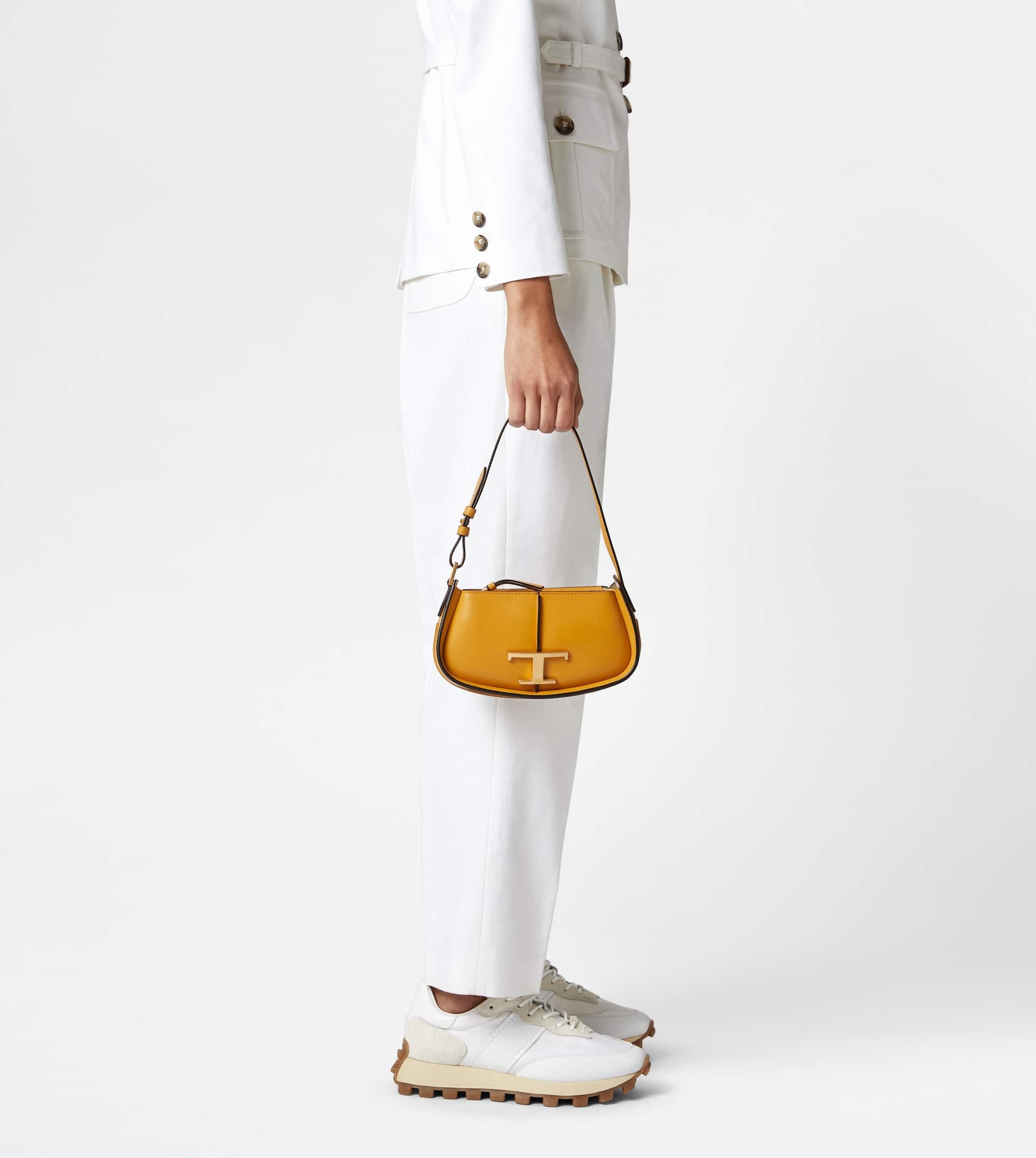 T TIMELESS SHOULDER BAG IN LEATHER MICRO - YELLOW - 3