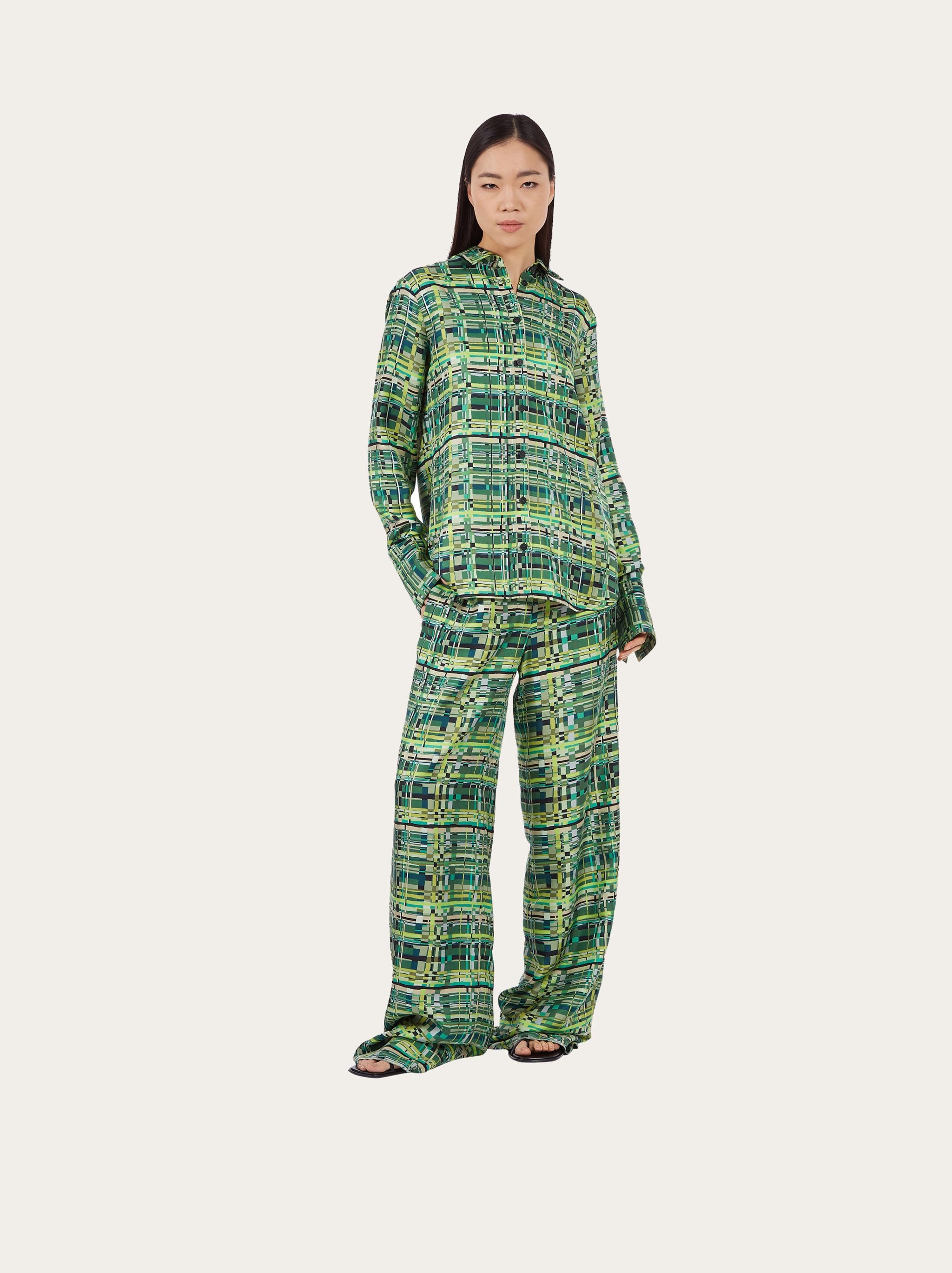 Long sleeved check shirt - 5
