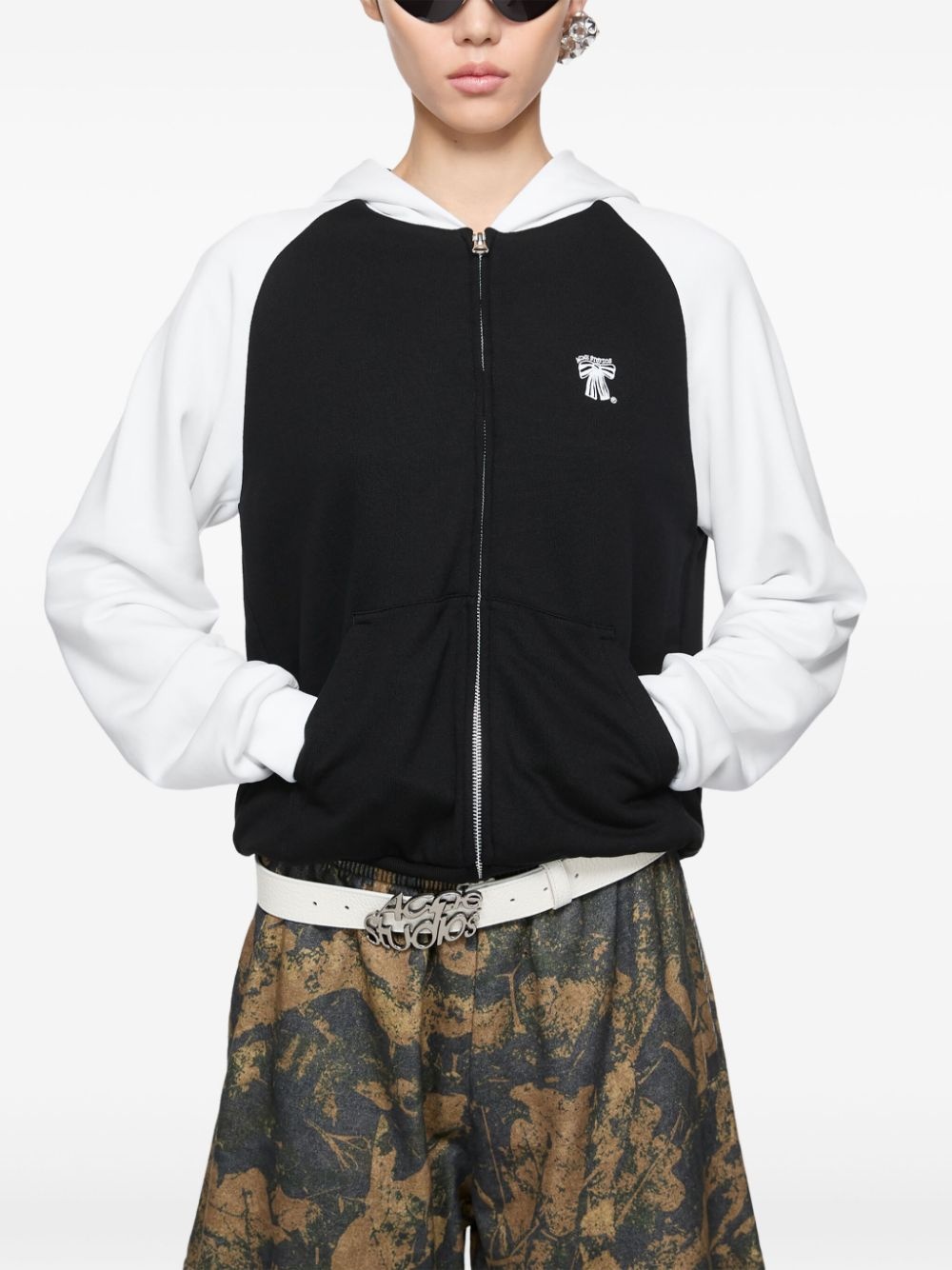 zip-up hoodie - 2