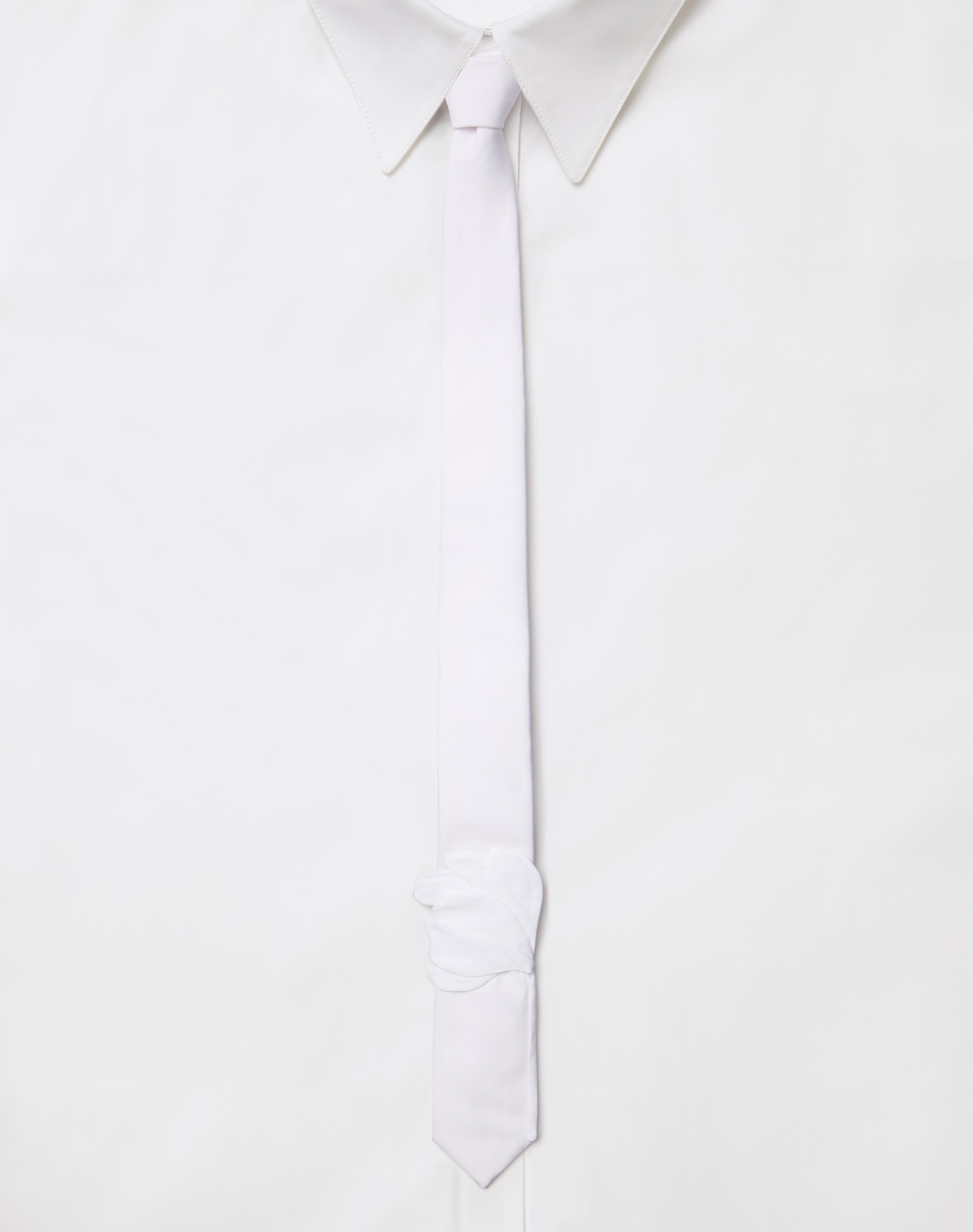 WOOL AND SILK VALENTIE TIE WITH FLOWER EMBROIDERY 2