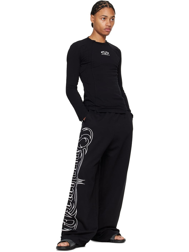 VETEMENTS Black Oval Logo Cut-Out T-shirt outlook