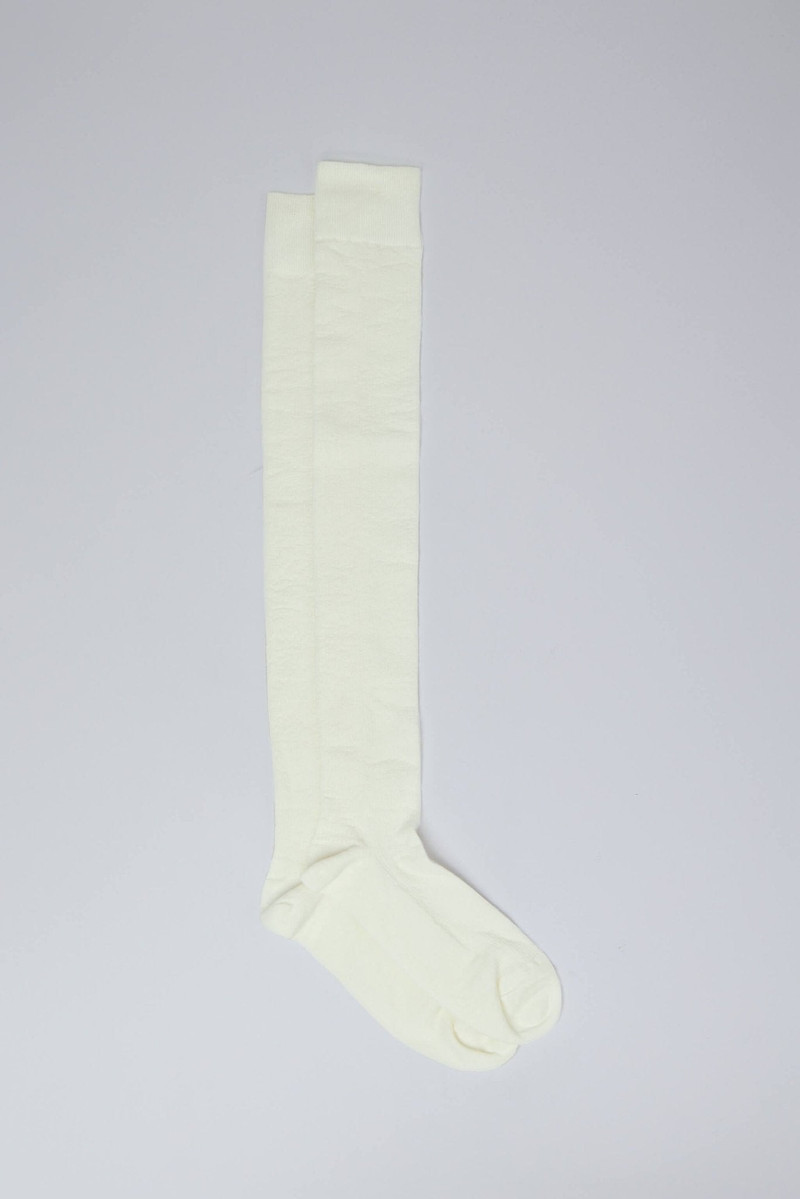 ISSEY MIYAKE Socks outlook