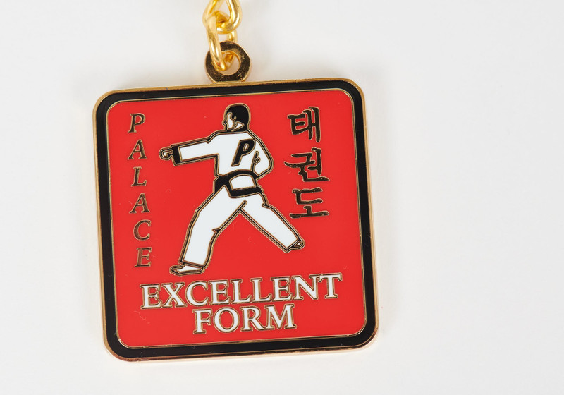 PALACE HIGH KICK KEYRING MULTI outlook