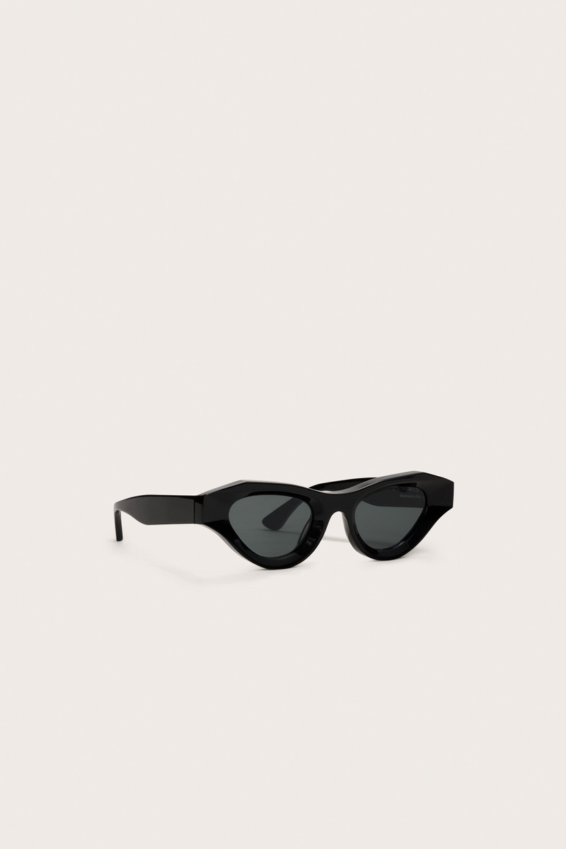 Cult Gaia JAYA SUNNIES outlook