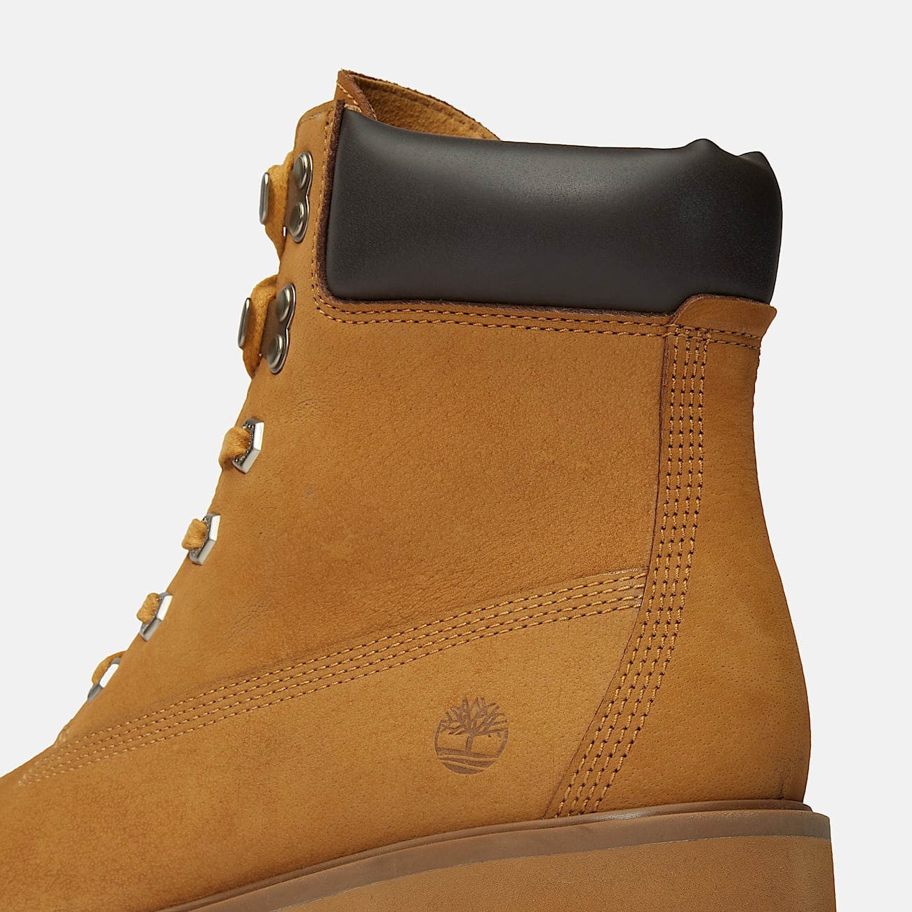 Women's Carnaby Cool 6-Inch Lace-Up Boot - 7