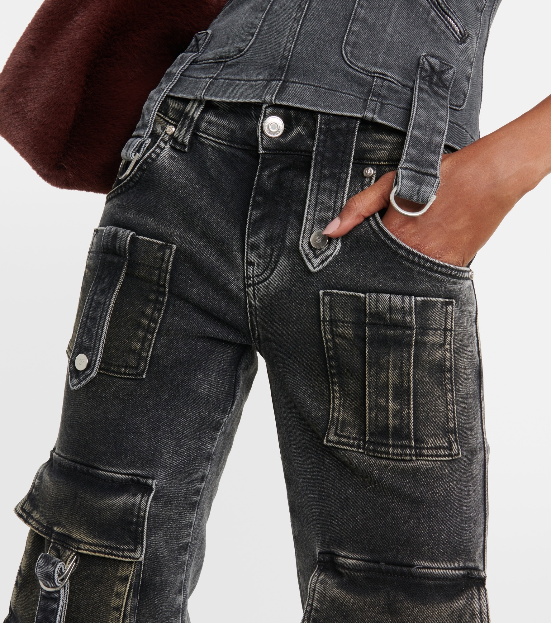 Low-rise denim cargo pants - 4