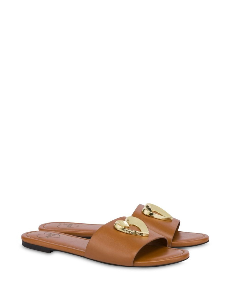 Moschino logo-plaque slides outlook