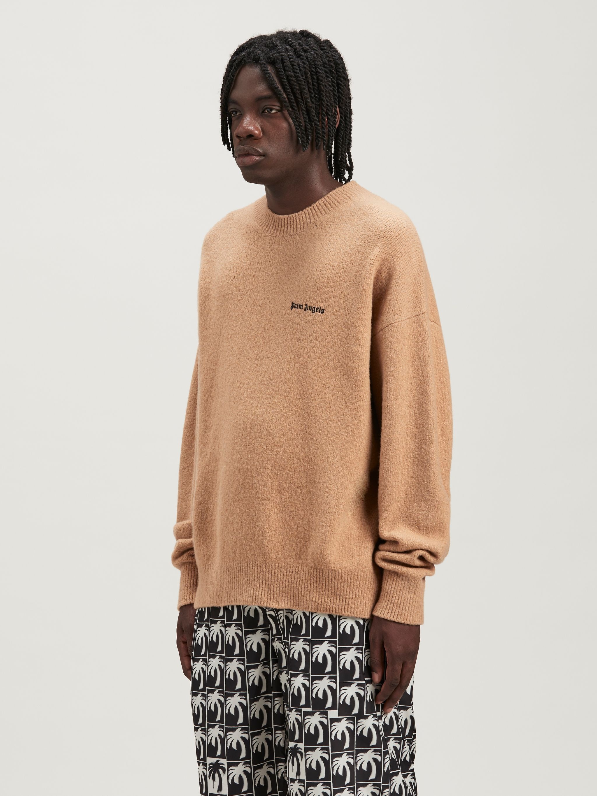 Basic Logo Sweater - 4