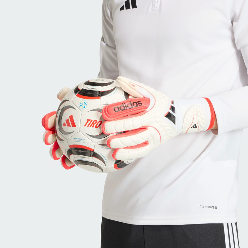 COPA GOALKEEPER GLOVE PRO FINGERSAVE 6