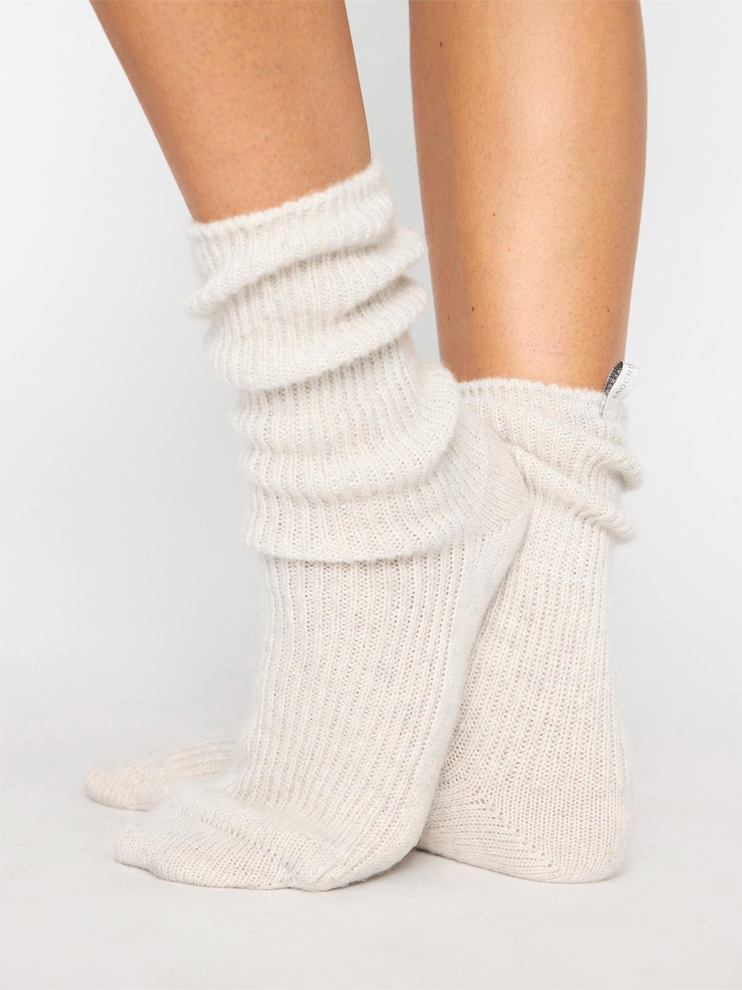 The Ribbed Cashmere Socks - 4