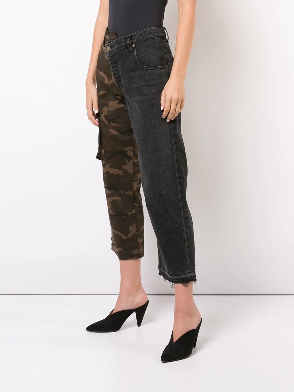 split camouflage cargo jeans - 3