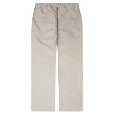 ESSENTIALS WOMEN'S RELAXED TROUSER - SEAL outlook