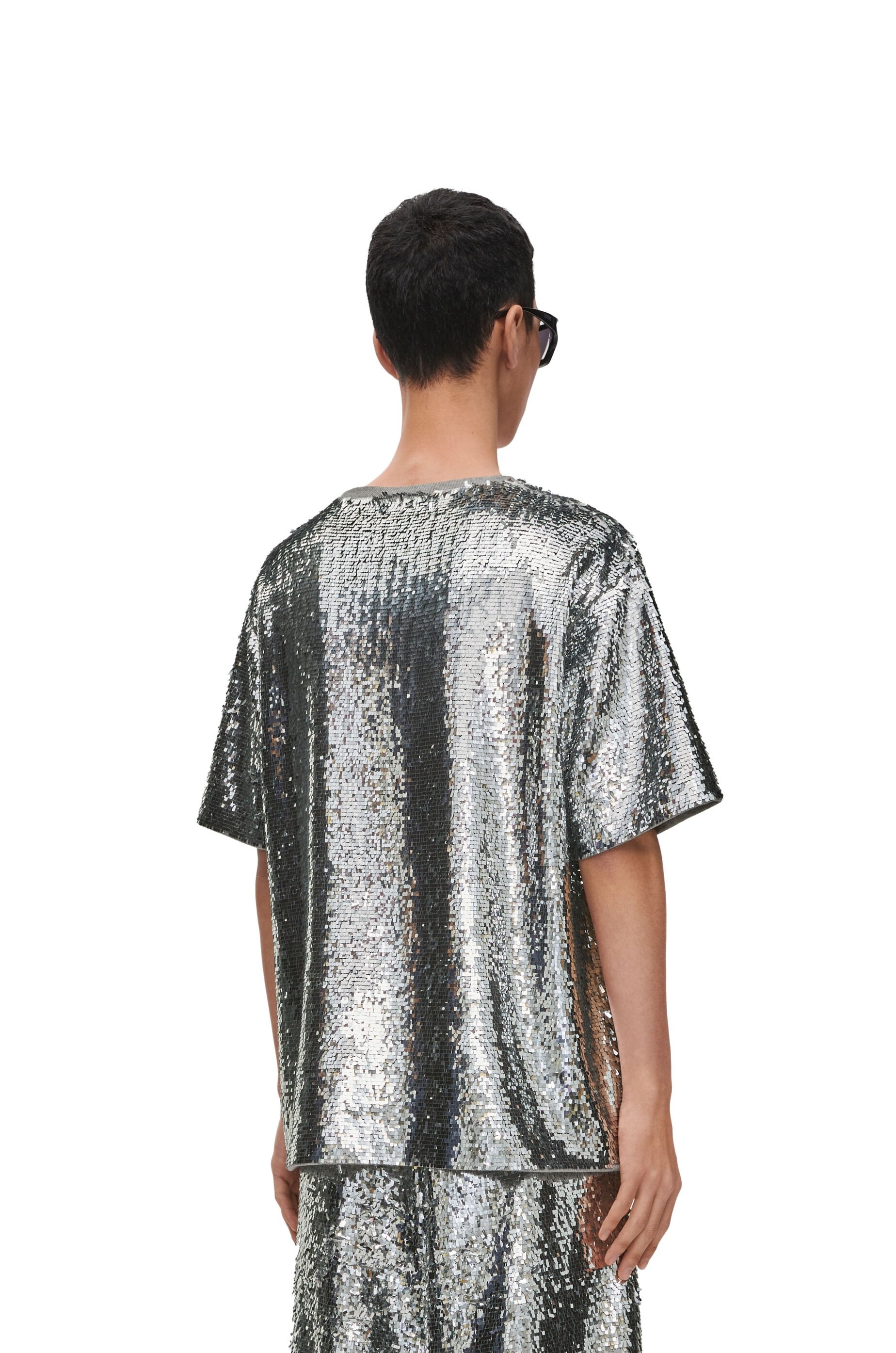 Loose fit T-shirt in sequins - 4