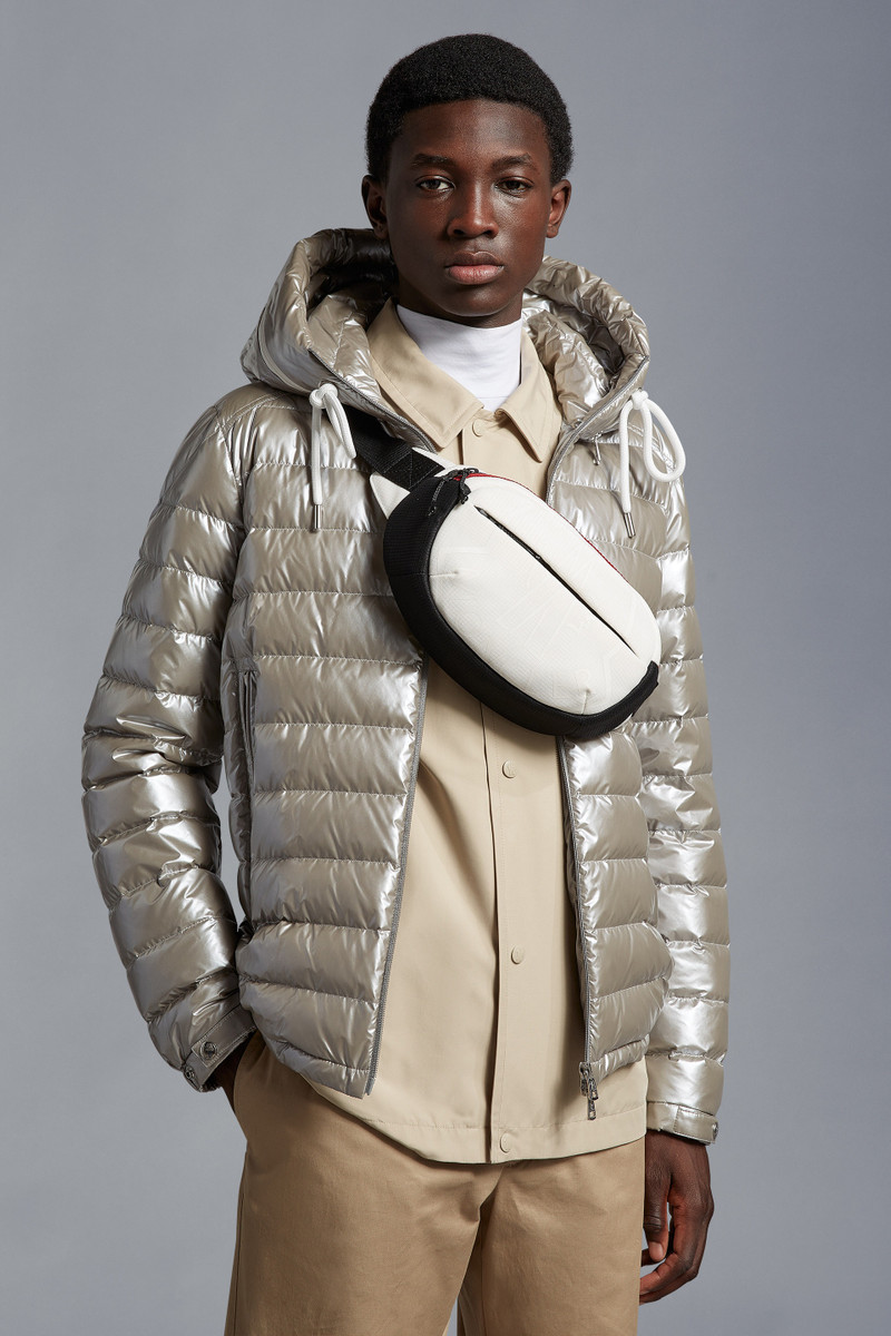 Moncler Cut Belt Bag outlook