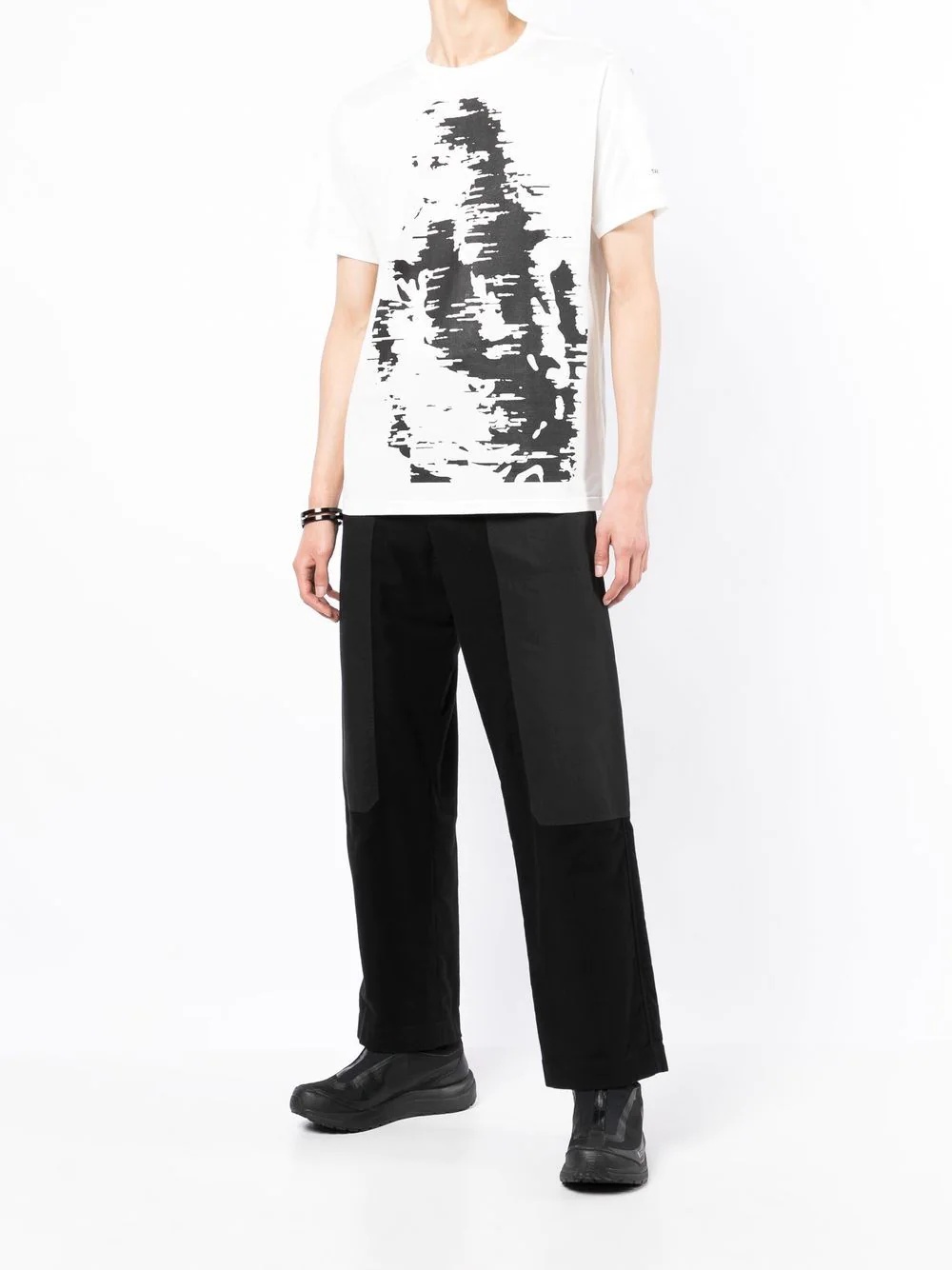 graphic-print short-sleeve T-shirt - 2