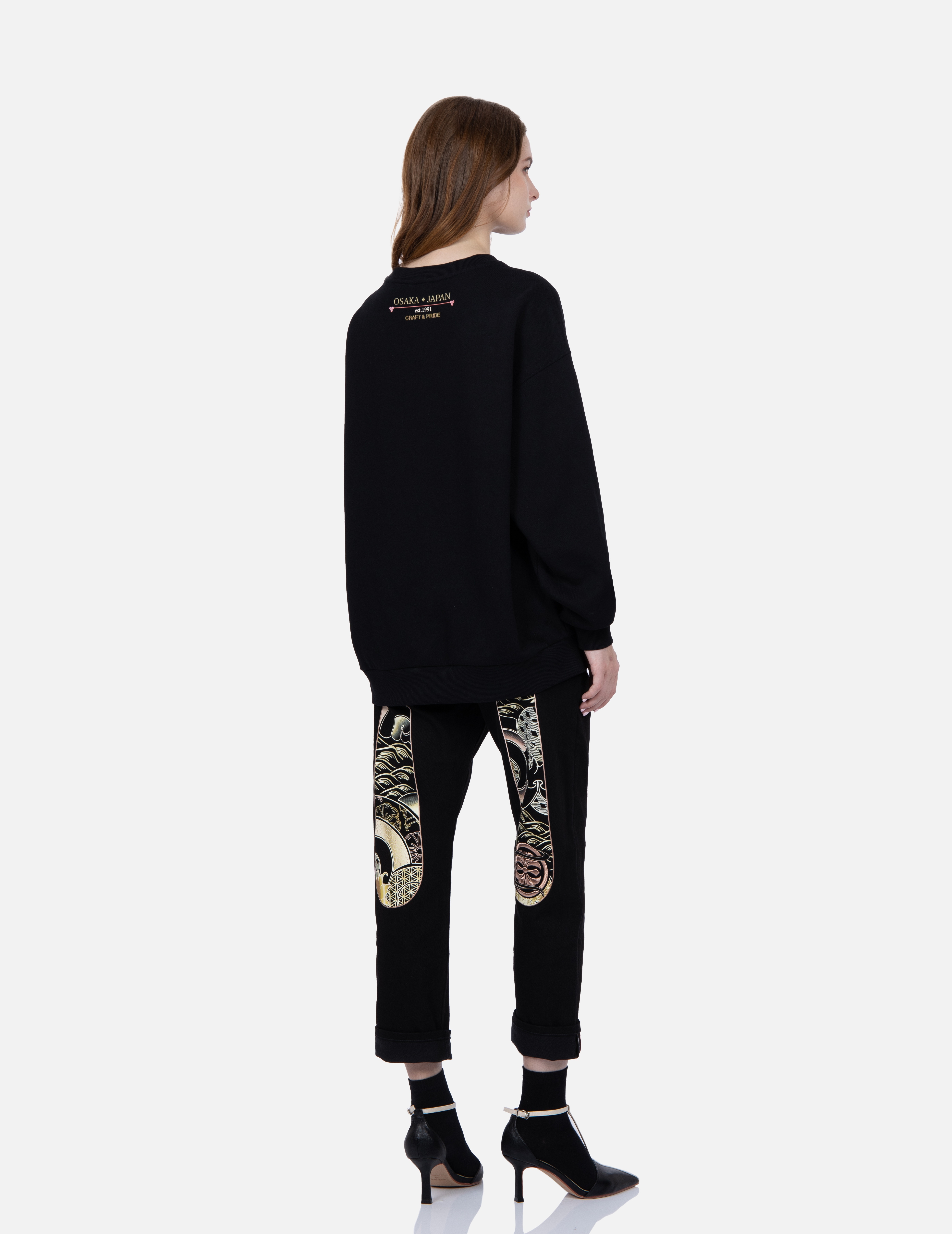 “KOI PLAYING IN THE WAVES” DAICOCK PRINT BOYFRIEND JEANS - 3