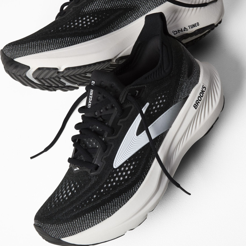 BROOKS Glycerin 23 outlook