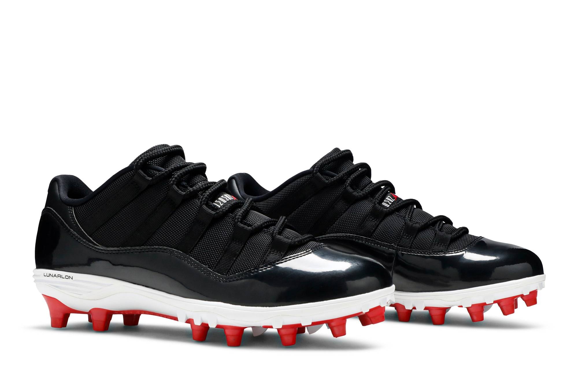 Air Jordan 11 Retro Low Cleat 'Bred' - 8