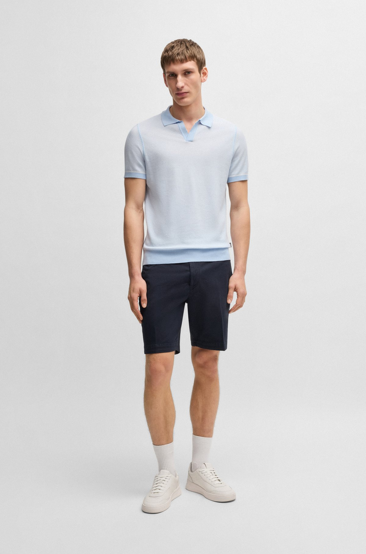 SLIM-FIT SHORTS IN STRETCH-COTTON TWILL - 3