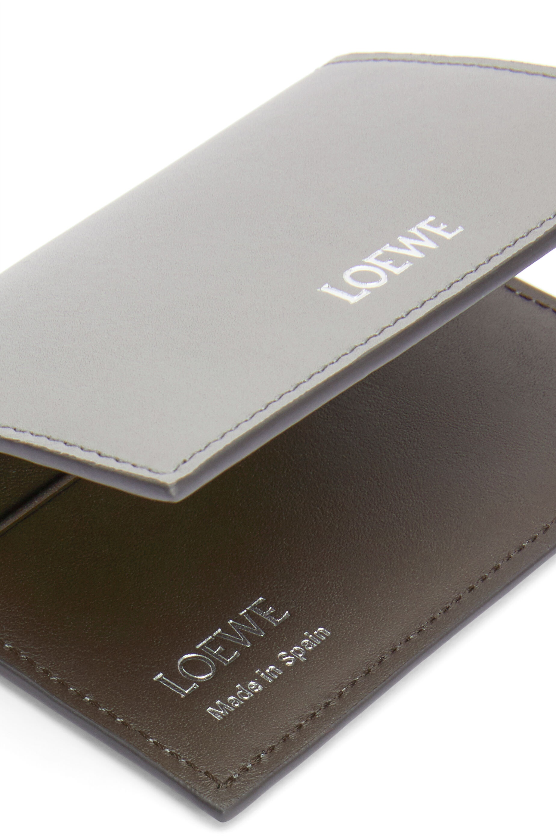 Slim bifold cardholder in shiny nappa calfskin - 4