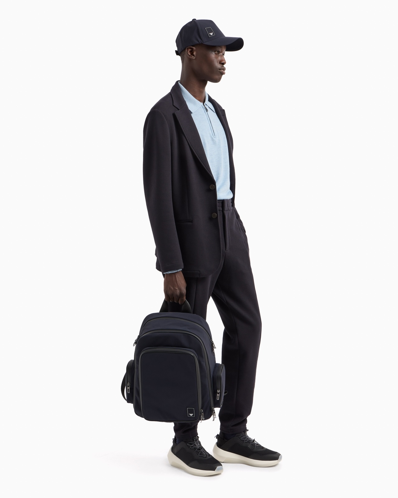 TRAVEL ESSENTIALS SINGLE-BREASTED BLAZER IN WAFFLE JERSEY - 3