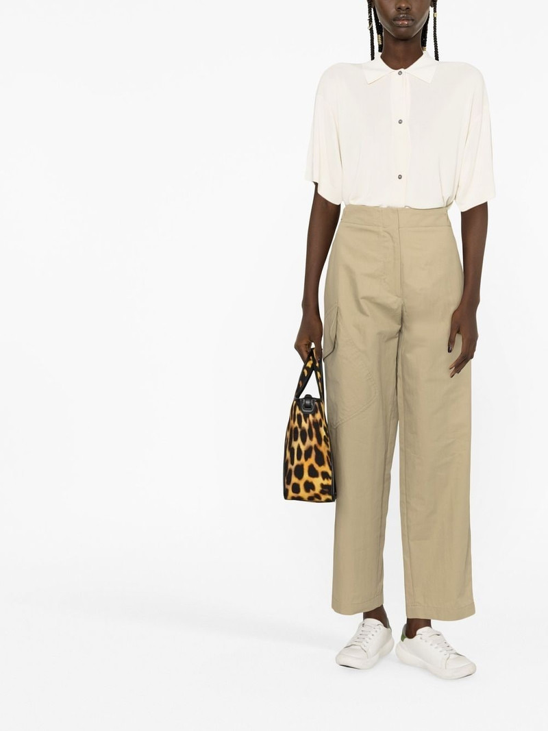 side-patch pocket cropped trousers 3
