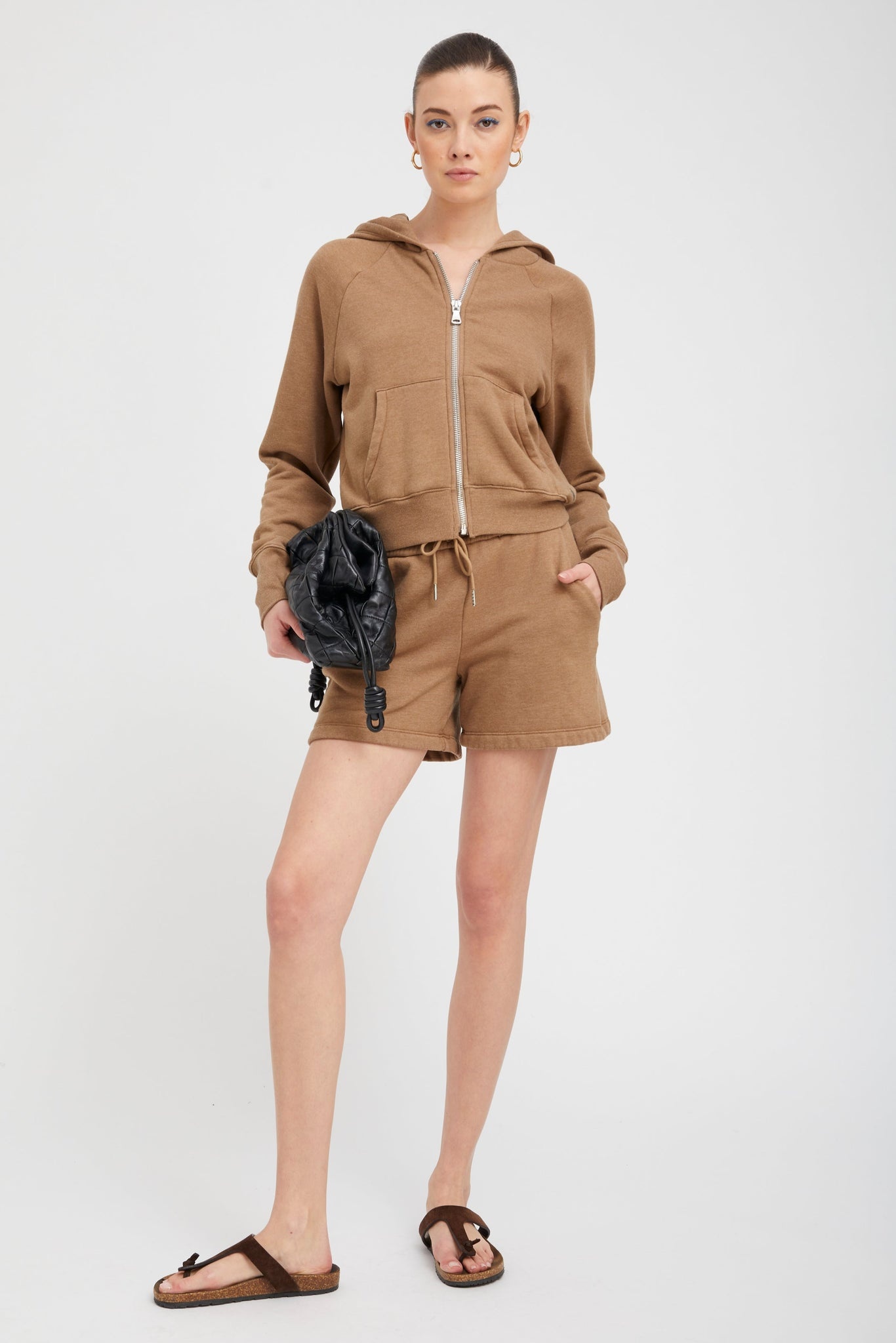 CAMEL SWEATSHORTS - 4