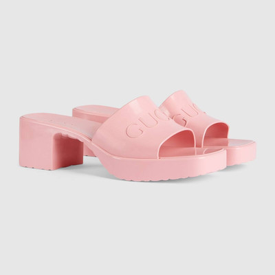 GUCCI Women's rubber slide sandal outlook