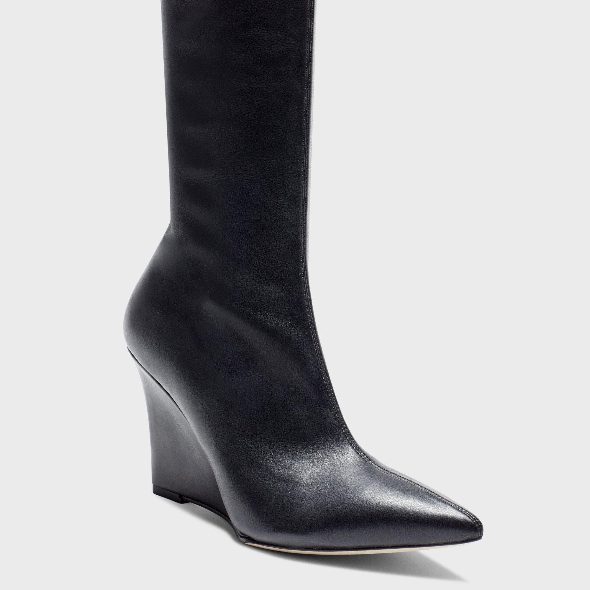 Knee-High Wedge Boot in Leather - 6