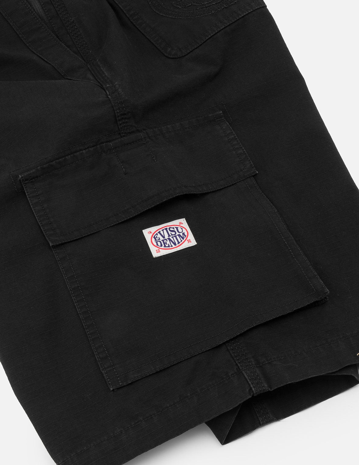 Kamon and "91" Appliqué Embroidery Regular Fit Cargo Shorts - 9