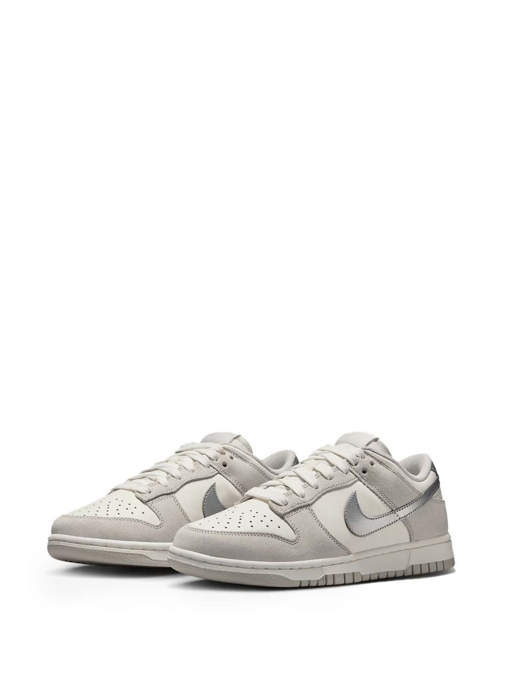 Dunk Low leather sneakers - 2