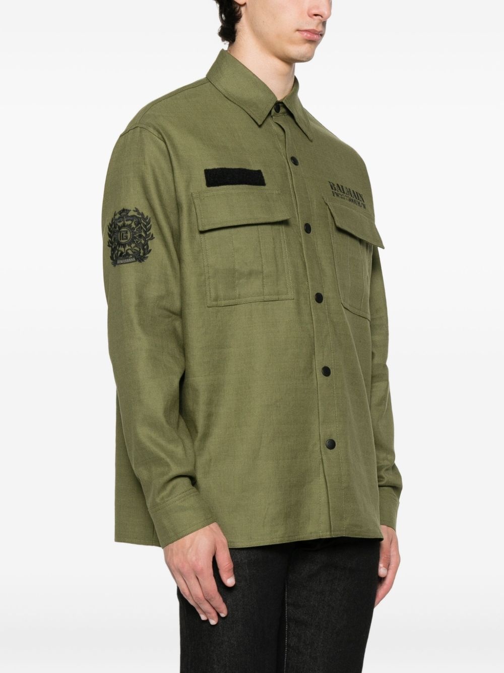embroidered-patch pocket shirt - 3