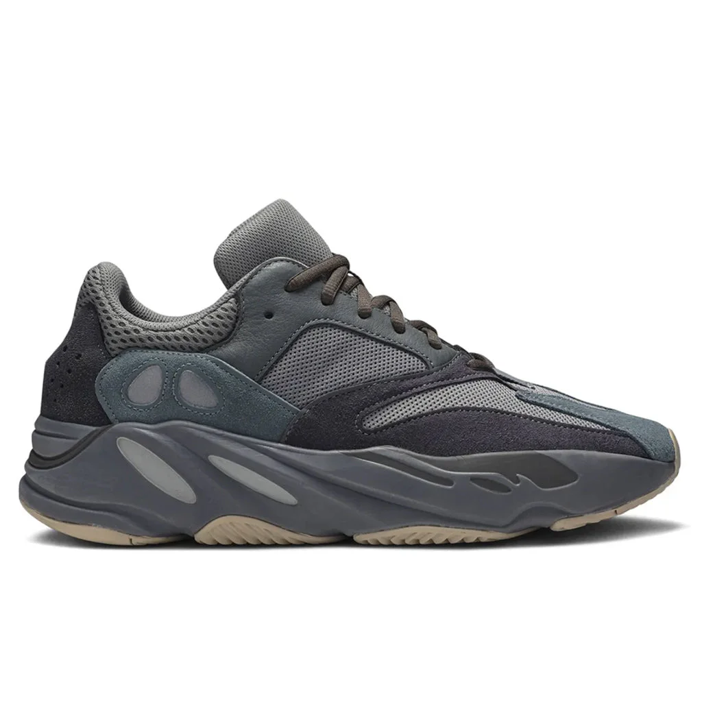 YEEZY BOOST 700 - TEAL BLUE - 1