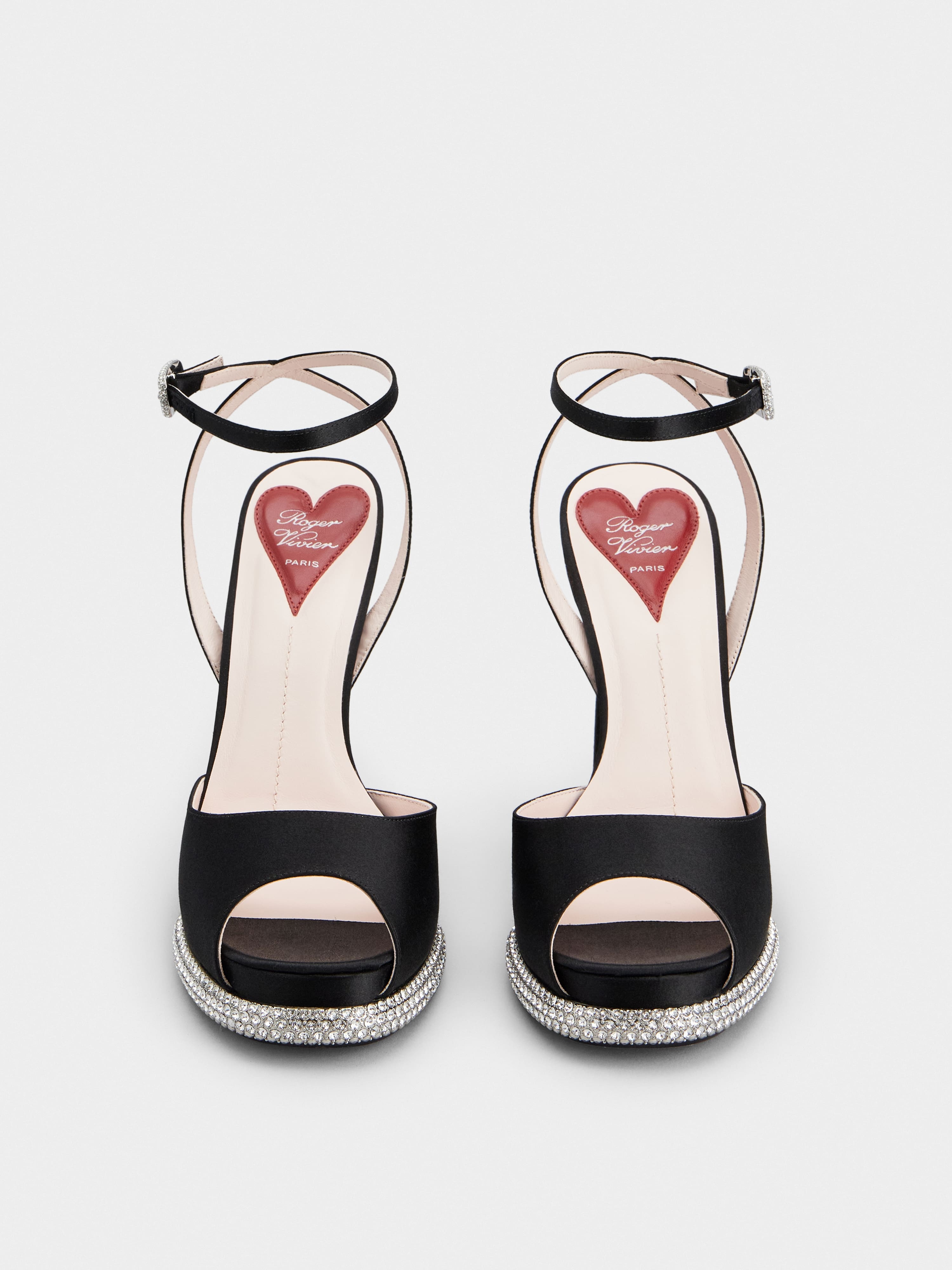 Viv' Choc Platform Sandals in satin - 7