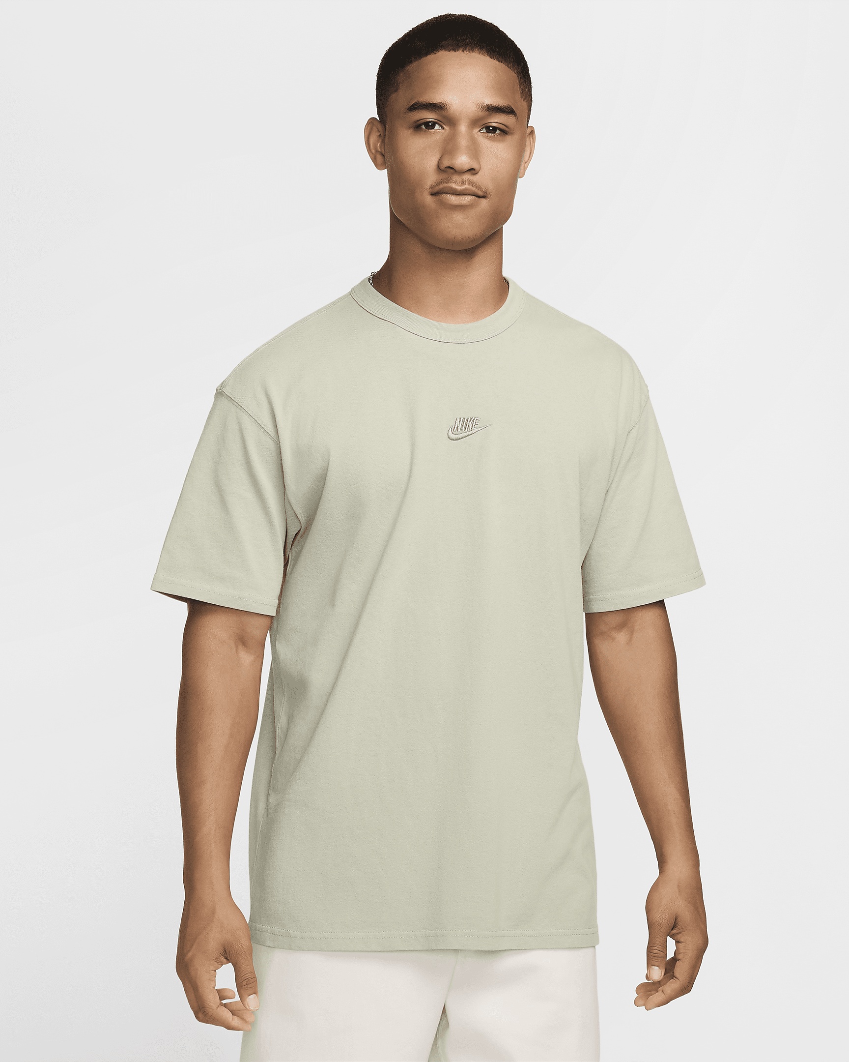 Nike Sportswear Premium Essentials Men's T-Shirt - 1