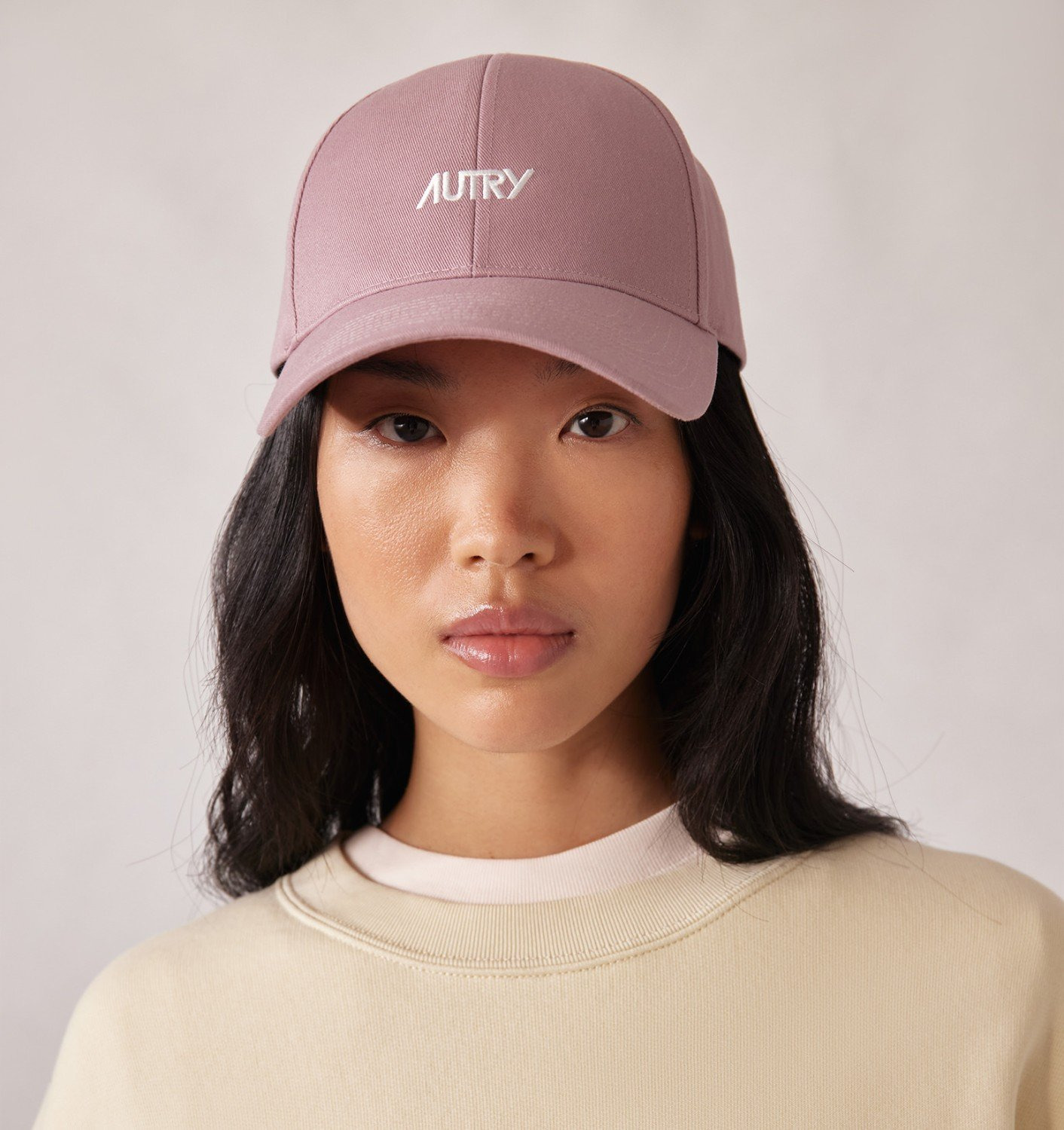 UNISEX BASEBALL CAP WITH CONTRAST EMBROIDERED LOGO - 2
