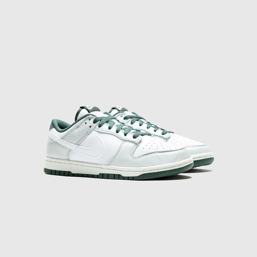 DUNK LOW RETRO SE "PHOTON DUST & VINTAGE GREEN" - 2