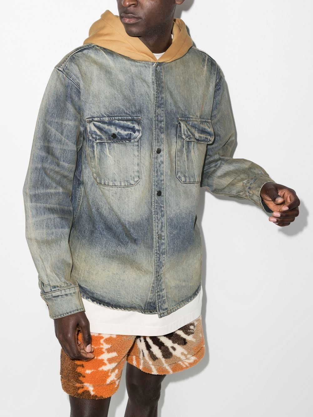 logo-embroidered hooded denim overshirt - 2